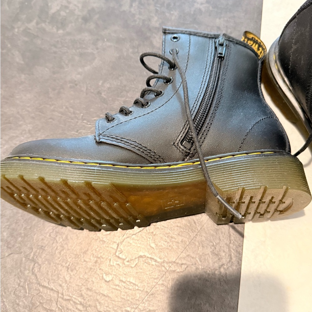 Dr. Martens Black Kids Boots - Picture 3 of 9